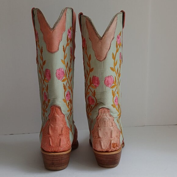 Pink Hornback Alligator SnipToe Boots Pink Roses Sewn on Cream Leather Sz 6 /23 - Picture 3 of 16